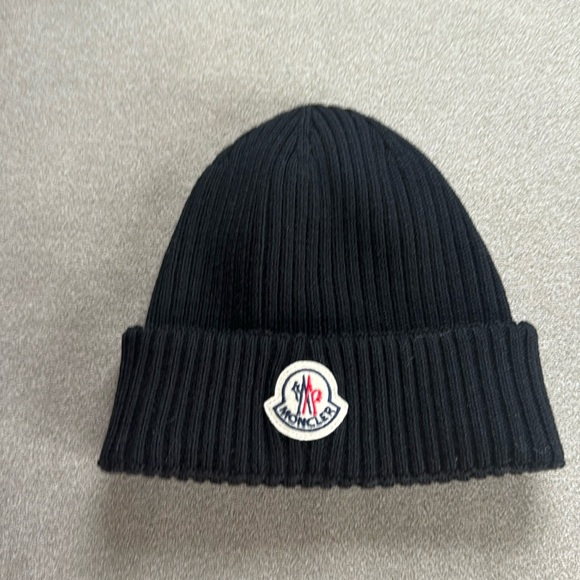 Moncler Berretto Beanie - Picture 1 of 5